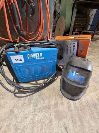 CIGWELD100 amp mig welder with helmet and new Tig torch
