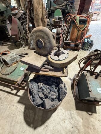 Blacksmith Forge Hand Cranked