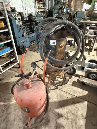 Burwell Sand Blasting Pot w. Trade Tools Sand Blasting Pot