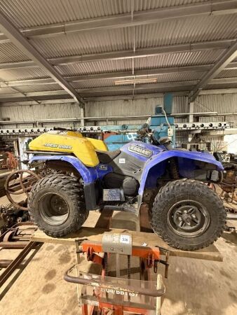 Yamaha 450 quad bike and spray rider