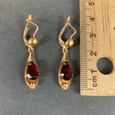 Pair of 18ct Gold & Garnet Drop Earrings