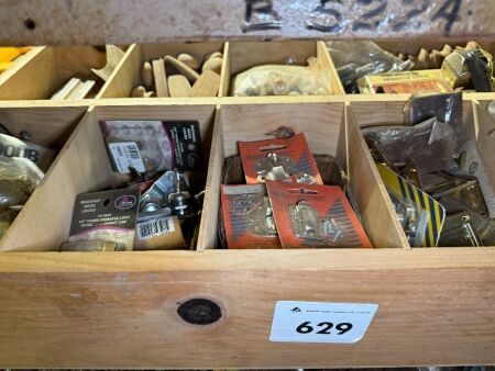 Cupboard accessories