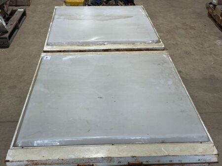 2x backlight panels