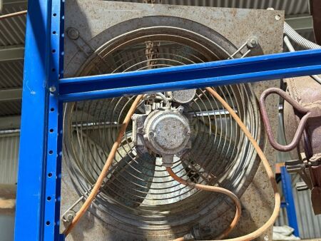 Spray Cabinet Fan 240V