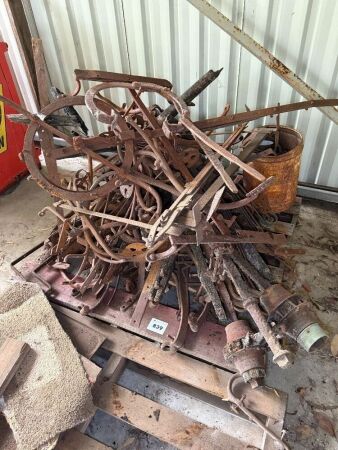 Pallet of sulky and wagon parts
