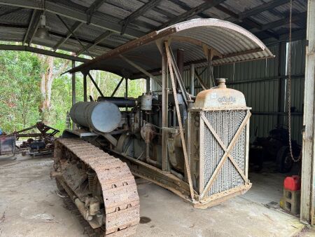1928 Caterpillar 60 crawler tractor with original canopy - in running condition - rare machine