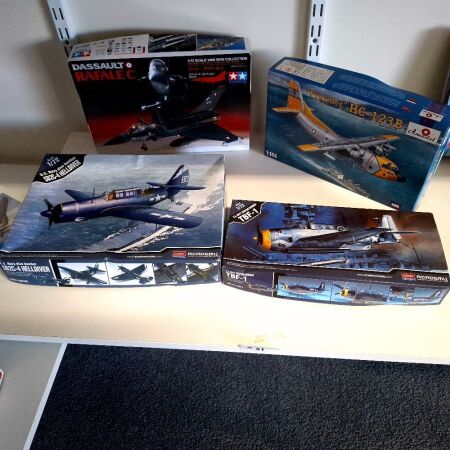 Tamiya Dassault Rafael C 1:72, Amodel Provider HC-123B 1:144, Academy TBF-1 Torpedo Bomber & US Navy Dive Bomber SB2C-4Helldiver
