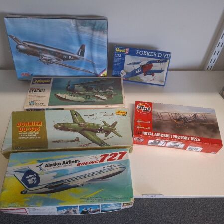 Selection of 6 Model Aeroplanes