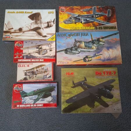 Selection of 7 Model Aeroplanes inc. Dragon, Airfix & MPM