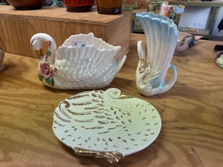 2 Vintage Swan Vases and Italian Swan Plate