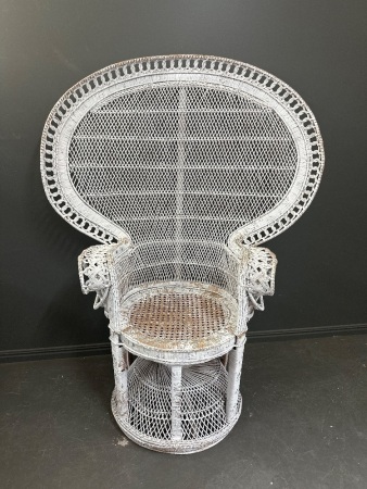 Authentic large back Peacock Chair - mid-century - cane and structure in great condition