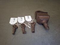 Vintage 3 Key Iron Puzzle - 2