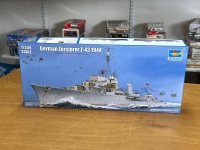 4 German Model Battleships - 8