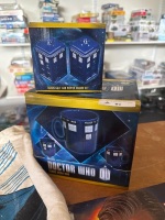 Assortment of Doctor Who Collectables - 2
