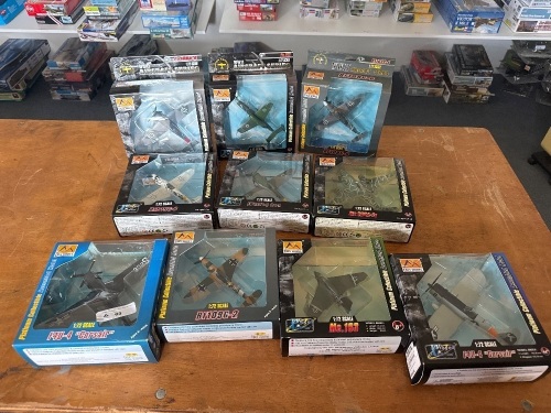 10 PreMade Model Aeroplanes