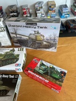 6 Army Tanks - 4