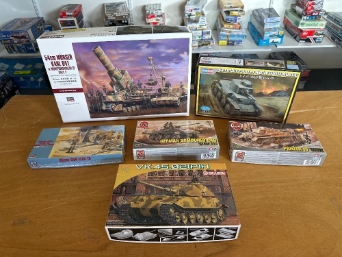 6 German Army Tanks