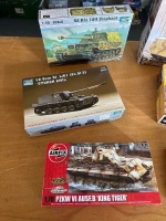 6 German Army Tanks - 2