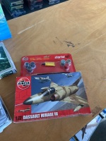 8 Model Aeroplanes - 6