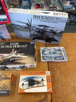 8 US Military Model Aeroplanes - 3