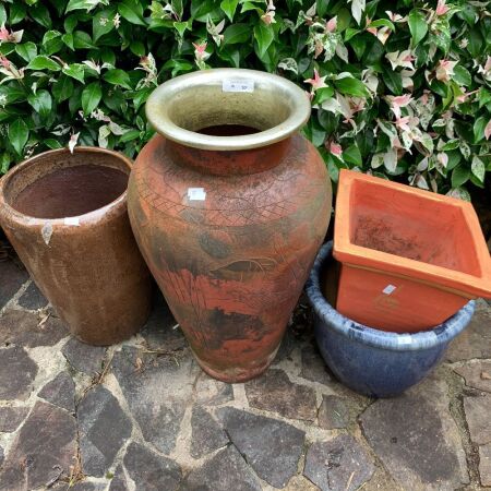 4 Asstd Ceramic Pots & Urns