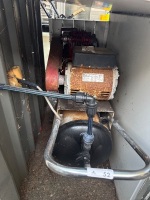Twin cylinder single phase air compressor