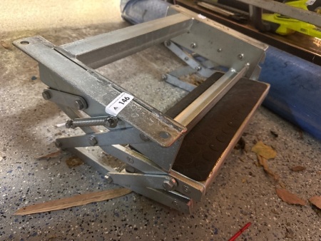 Double drop-down caravan steps