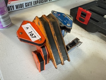 Welding magnets