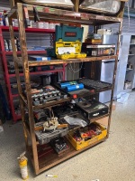 Metal shelving on castors &ndash; qty choice 182, 183