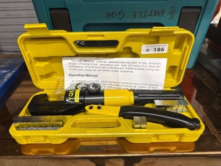 Hydraulic crimping tool