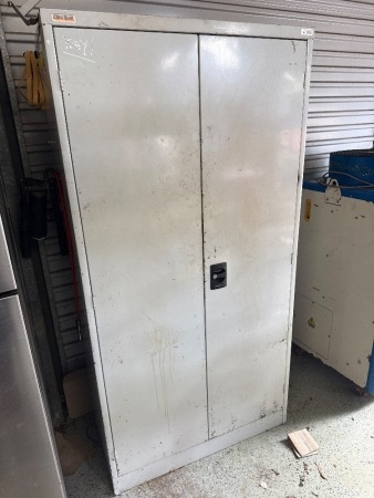 Metal storage cabinet