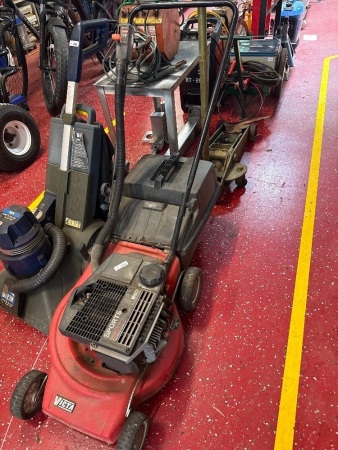 Victa 2-stroke lawnmower