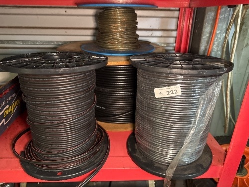 Assorted cabling