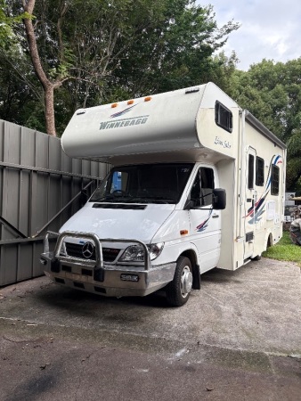 2006 Mercedes Benz Sprinter Winnebago Leisure Seeker self-contained RV - 2-seater - 5-cyl diesel - automatic transmission - VIN: WDF9046132A940575 - Engine: 61298170040614 - Odometer reads 118,168 km - Selling unregistered, no RWC