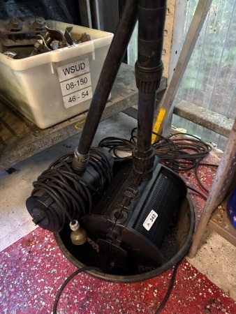 2x Pond pumps