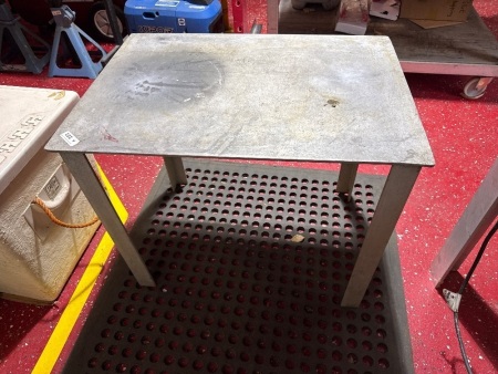 Small aluminium welding table