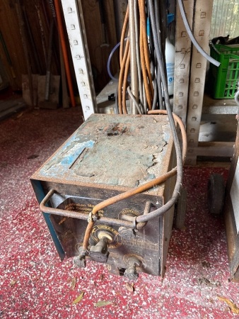 Peerless welder