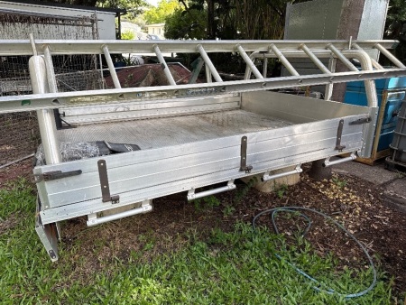 Aluminium drop side utility tray