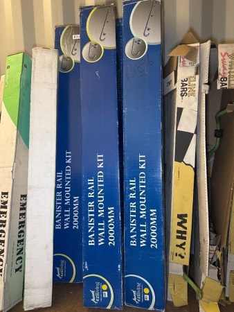 5 boxes of bannister rail wall mounted kit 200mm
