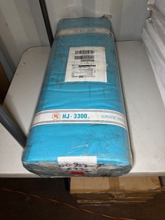 Roll of uniform fabric
