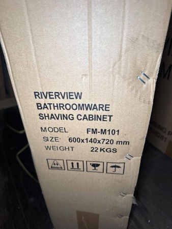 2x Riverview wall cabinets - Full mirror front &ndash; two glass shelves - as new boxed