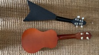 2 Ukuleles - 1 V-Shaped - 2