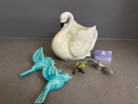 Bird Decorator Lot - Incs Ceramic Swan & Metal Bird Hoselton Sculpture, Canada