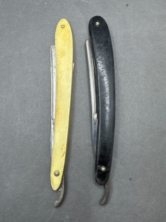 Welt Shultz Ruf Germany Black Cut Throat Razor + Early Yellow Cut Throat Razor