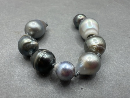 8 Salt Water Tahiti Pearls