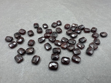 132 Carats Garnet Gemstone Beads