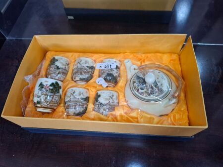 Handpainted Asian Tea Set in Original Box