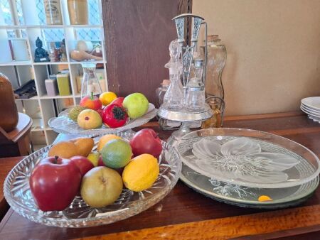 Lot of Glass & Crystal Ware