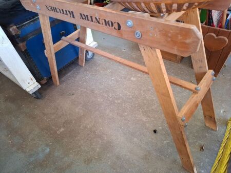 Country Kitchen Stand