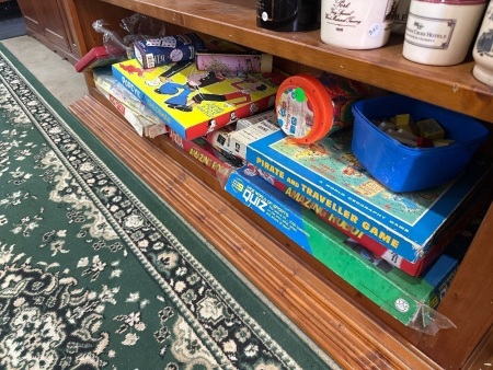 Large Lot of Vintage Games